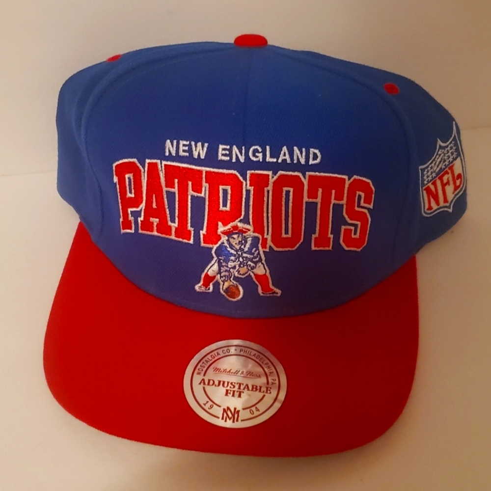 90's vintage New England Patriots hat. NEW!